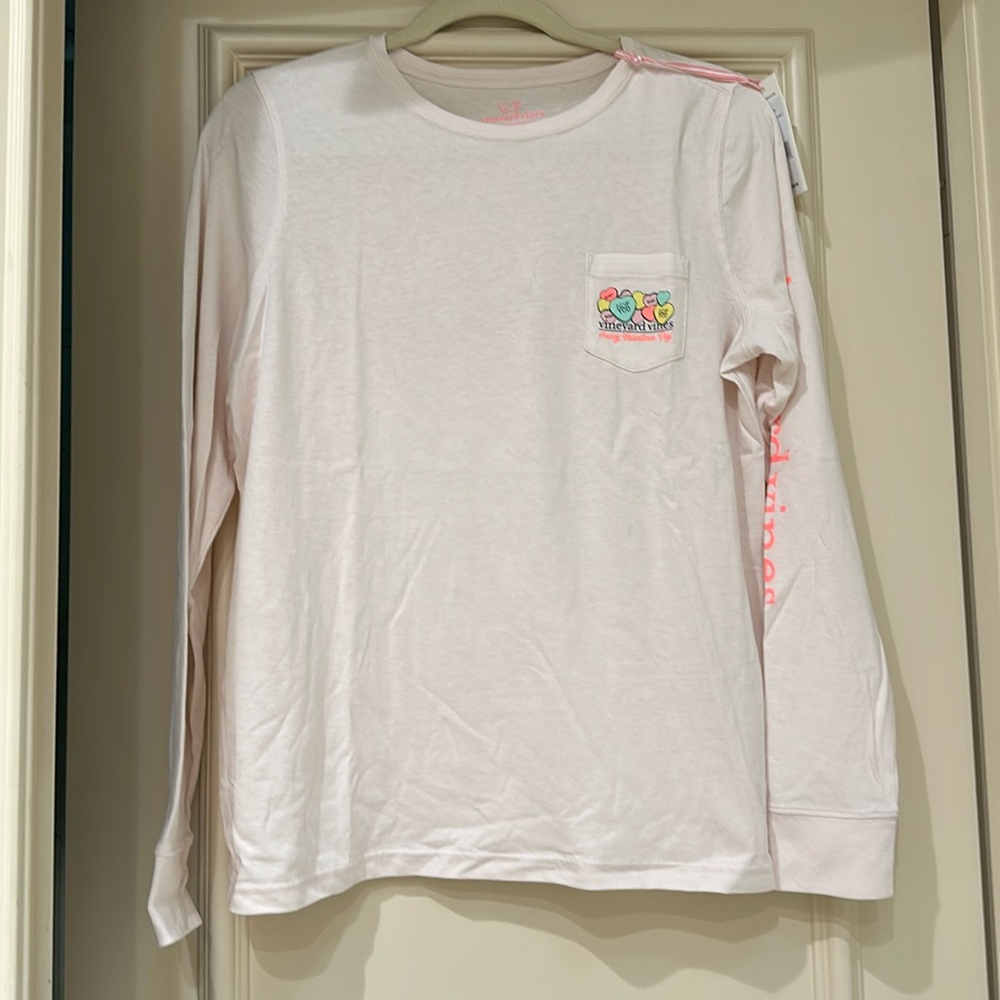 Vineyard Vines Valentines T Shirt NWT